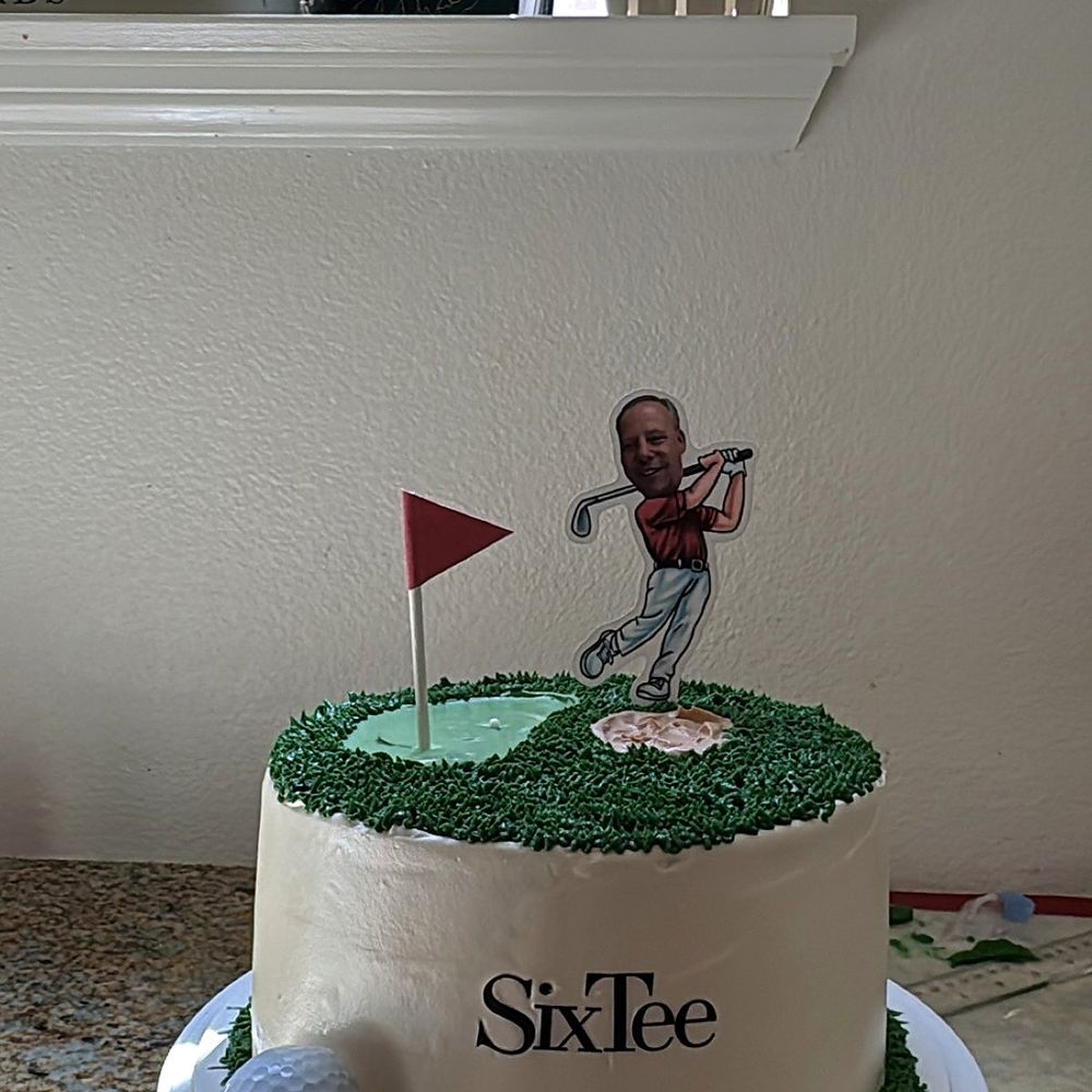 Custom cake 9