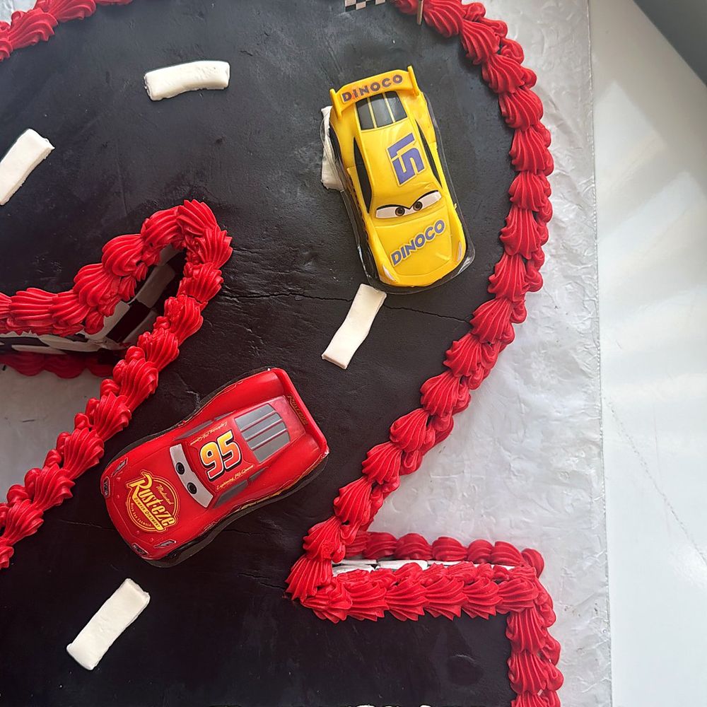 Custom cake 11